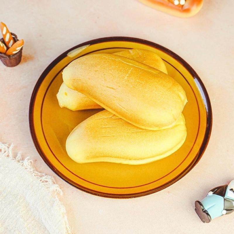 Bundle of 4 Flavor Bread- 1 Watermelon toast, 1 Cantaloupe Toast, 1 Banana Bread, 1 Mango Bread