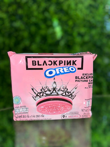 Exclusive Oreo Black Pink Strawberry Flavor (Family Size) (Thailand)